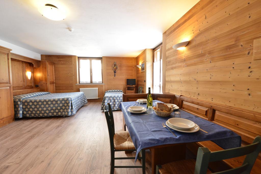 Residence Les Nigritelles Cogne Exterior photo